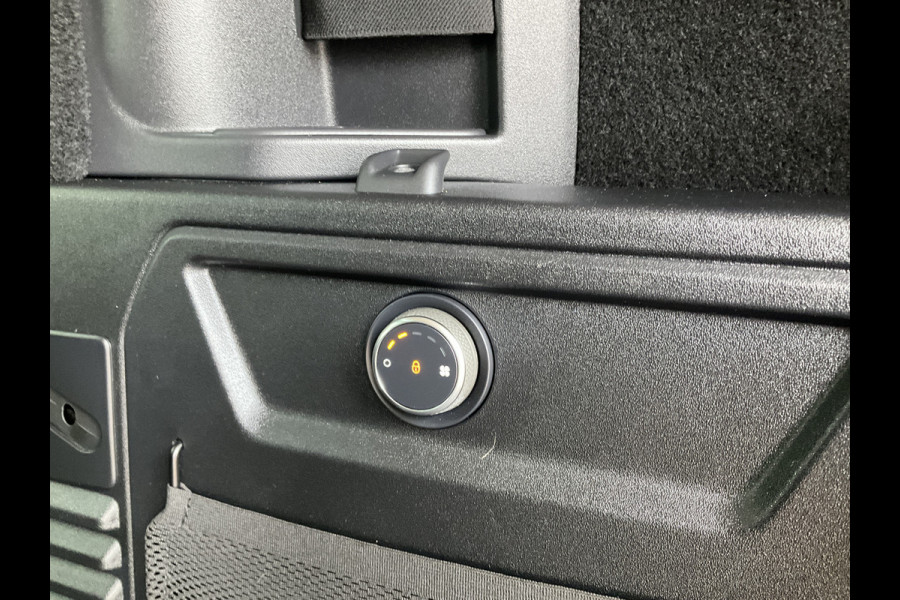 Land Rover Defender 2.0 D240 110 360°Cam Carplay Memory Trekhaak(3500)