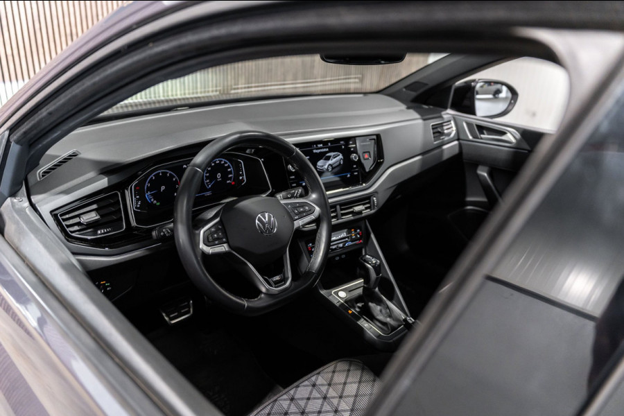 Volkswagen Taigo 1.5 TSI R-Line IQ DSG PANO CAMERA FULL OPTIES