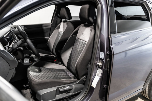 Volkswagen Taigo 1.5 TSI R-Line IQ DSG PANO CAMERA FULL OPTIES