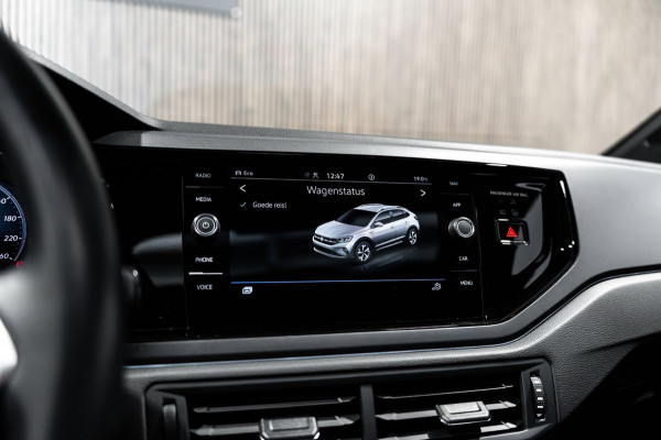 Volkswagen Taigo 1.5 TSI R-Line IQ DSG PANO CAMERA FULL OPTIES