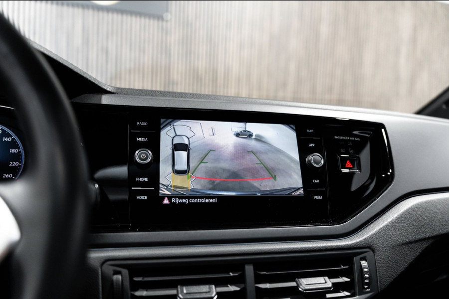 Volkswagen Taigo 1.5 TSI R-Line IQ DSG PANO CAMERA FULL OPTIES