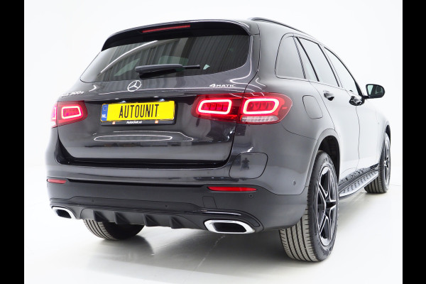 Mercedes-Benz GLC 300e 4MATIC AMG Full Black | Panoramadak | Treeplanken | Camera | Virtual | Sportstuur | Cruise | DAB | Carplay