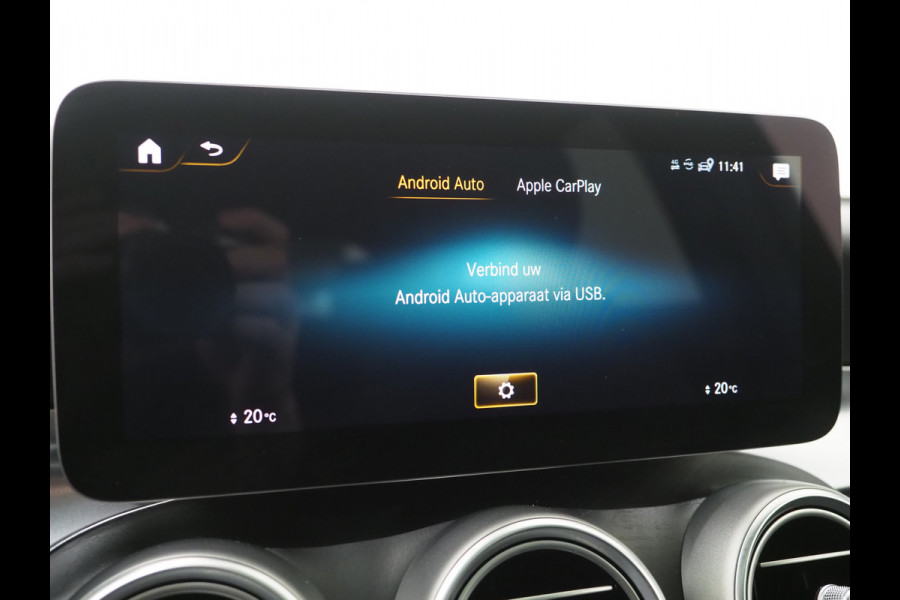 Mercedes-Benz GLC 300e 4MATIC AMG Full Black | Panoramadak | Treeplanken | Camera | Virtual | Sportstuur | Cruise | DAB | Carplay