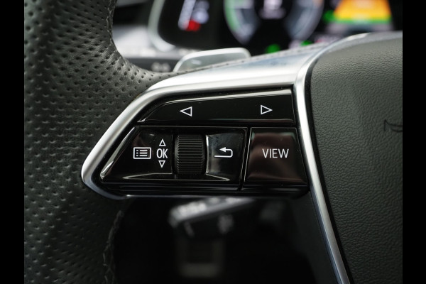 Audi A6 Avant 55 TFSI e quattro Full Black | Panoramadak | B&O Audio | Trekhaak | HUD | Leder | Keyless | Sfeerlicht | Carplay