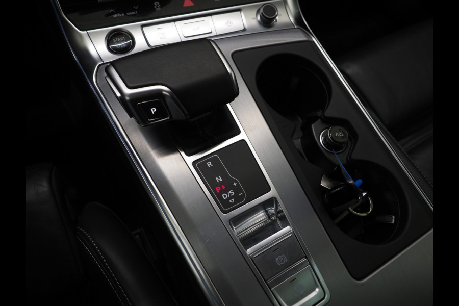Audi A6 Avant 55 TFSI e quattro Full Black | Panoramadak | B&O Audio | Trekhaak | HUD | Leder | Keyless | Sfeerlicht | Carplay