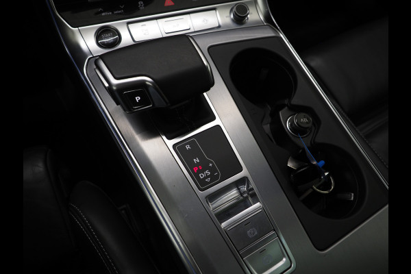 Audi A6 Avant 55 TFSI e quattro Full Black | Panoramadak | B&O Audio | Trekhaak | HUD | Leder | Keyless | Sfeerlicht | Carplay