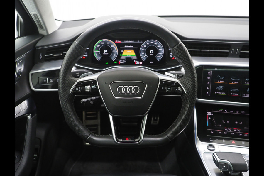 Audi A6 Avant 55 TFSI e quattro Full Black | Panoramadak | B&O Audio | Trekhaak | HUD | Leder | Keyless | Sfeerlicht | Carplay