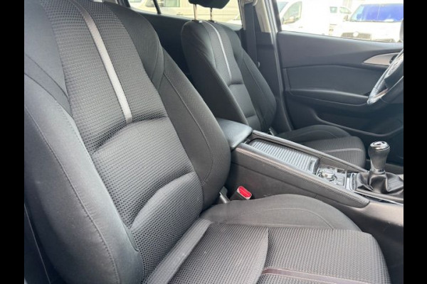 Mazda 3 2.2 SkyActiv-D 150 5deurs SkyLease+ Euro6 108.000km Airco/ECC,Navigatie,Camera,Head-up