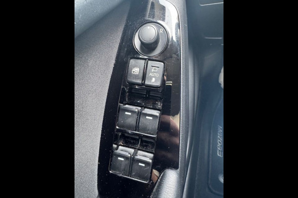 Mazda 3 2.2 SkyActiv-D 150 5deurs SkyLease+ Euro6 108.000km Airco/ECC,Navigatie,Camera,Head-up