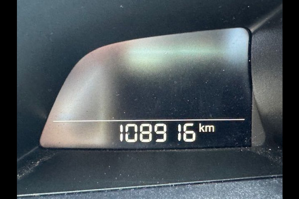 Mazda 3 2.2 SkyActiv-D 150 5deurs SkyLease+ Euro6 108.000km Airco/ECC,Navigatie,Camera,Head-up