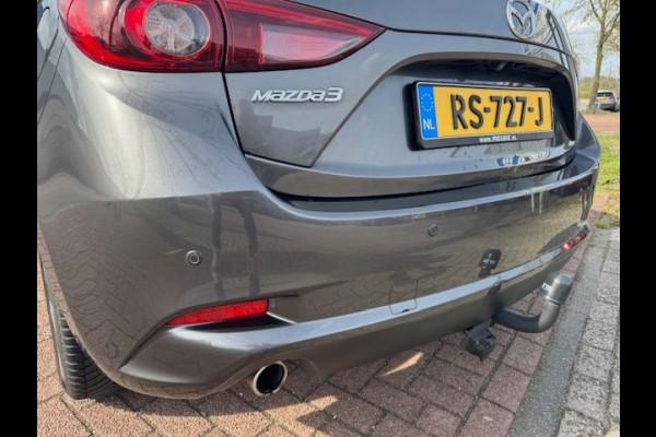 Mazda 3 2.2 SkyActiv-D 150 5deurs SkyLease+ Euro6 108.000km Airco/ECC,Navigatie,Camera,Head-up