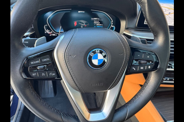 BMW 5 Serie Touring 530e ** LASER, NAVI+, LEDER, PANORAMA, HuD, MEMORY, 19-INCH LMV ** 1e EIG - UNFALLFREI ** ** INFORMEER OOK NAAR ONZE AANTREKKELIJKE FINANCIAL-LEASE TARIEVEN **