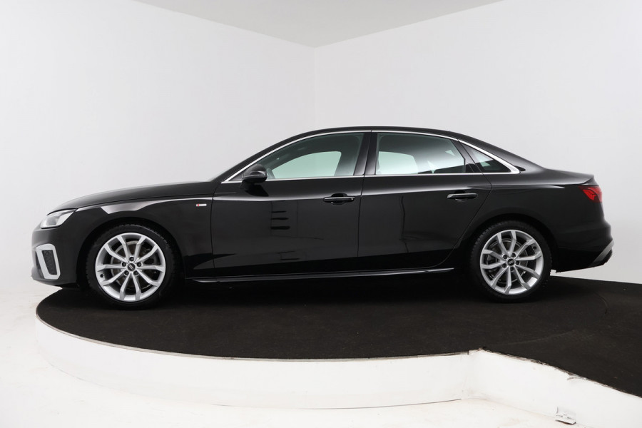Audi A4 Limousine 35 TFSI S edition (DIGITALE COCKPIT, NAVIGATIE, CRUISE CONTROL, PARKEERSENSOREN)