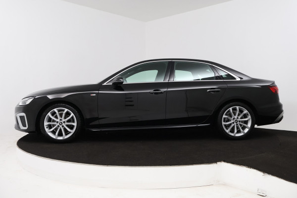 Audi A4 Limousine 35 TFSI S edition (DIGITALE COCKPIT, NAVIGATIE, CRUISE CONTROL, PARKEERSENSOREN)