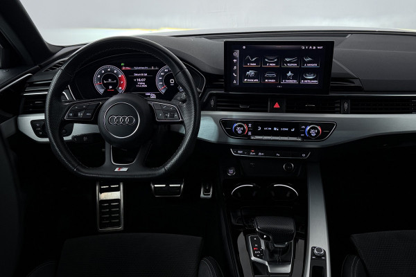 Audi A4 Limousine 35 TFSI S edition (DIGITALE COCKPIT, NAVIGATIE, CRUISE CONTROL, PARKEERSENSOREN)