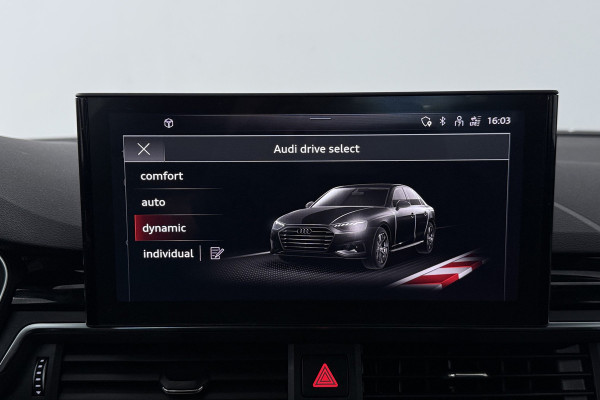 Audi A4 Limousine 35 TFSI S edition (DIGITALE COCKPIT, NAVIGATIE, CRUISE CONTROL, PARKEERSENSOREN)