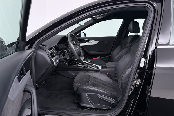 Audi A4 Limousine 35 TFSI S edition (DIGITALE COCKPIT, NAVIGATIE, CRUISE CONTROL, PARKEERSENSOREN)