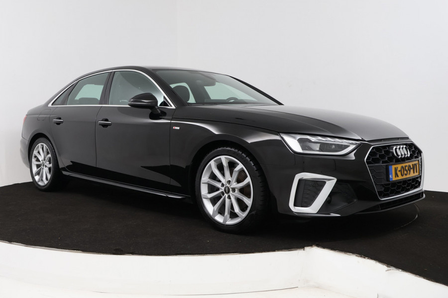 Audi A4 Limousine 35 TFSI S edition (DIGITALE COCKPIT, NAVIGATIE, CRUISE CONTROL, PARKEERSENSOREN)