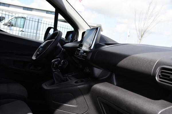 Peugeot Partner 1.5 BlueHDI PB Edition Camera, Cruise, Carplay, Multimedia, Sensoren, Airco, Uniek!