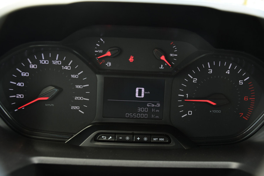 Peugeot Partner 1.5 BlueHDI PB Edition Camera, Cruise, Carplay, Multimedia, Sensoren, Airco, Uniek!