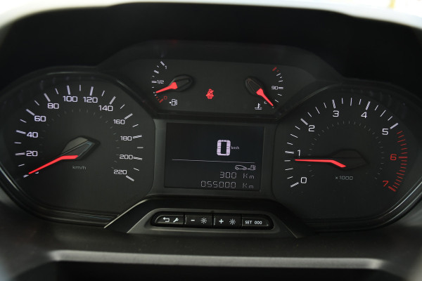 Peugeot Partner 1.5 BlueHDI PB Edition Camera, Cruise, Carplay, Multimedia, Sensoren, Airco, Uniek!