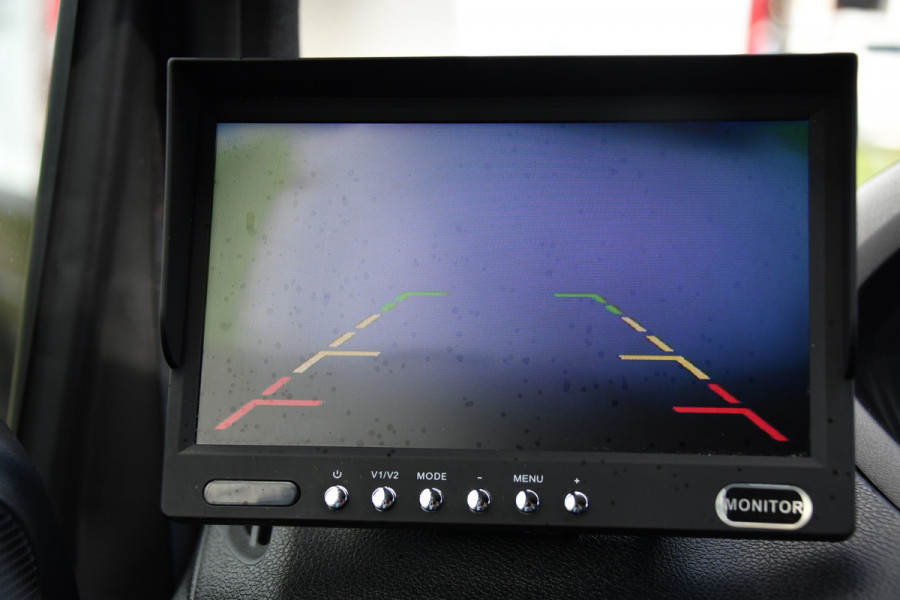 Peugeot Partner 1.5 BlueHDI PB Edition Camera, Cruise, Carplay, Multimedia, Sensoren, Airco, Uniek!