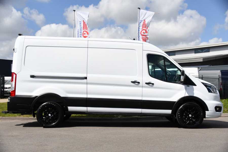 Ford Transit 350 2.0 TDCI L3H2 Limited RWD Adaptieve Cruise, Camera, Carplay, Xenon, 170pk, Automaat, Trekhaak, Navi, Uniek!