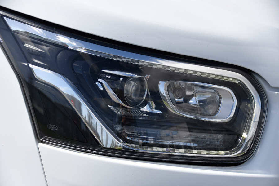 Ford Transit 350 2.0 TDCI L3H2 Limited RWD Adaptieve Cruise, Camera, Carplay, Xenon, 170pk, Automaat, Trekhaak, Navi, Uniek!