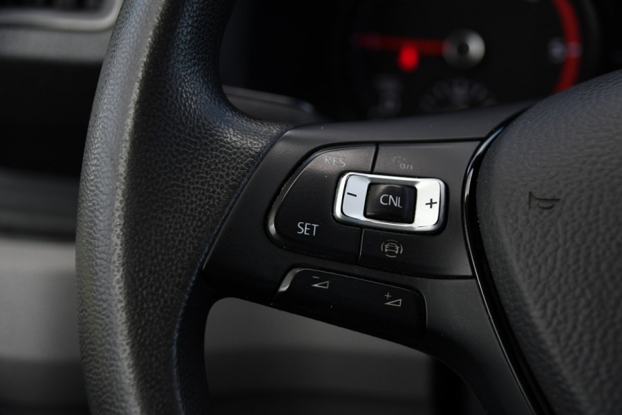 Volkswagen Crafter 35 2.0 TDI L3H3 4Motion PB Edition Camera, Cruise, Carplay, LED, 4x4, 177pk, Automaat, Trekhaak, Multimedia, Uniek!