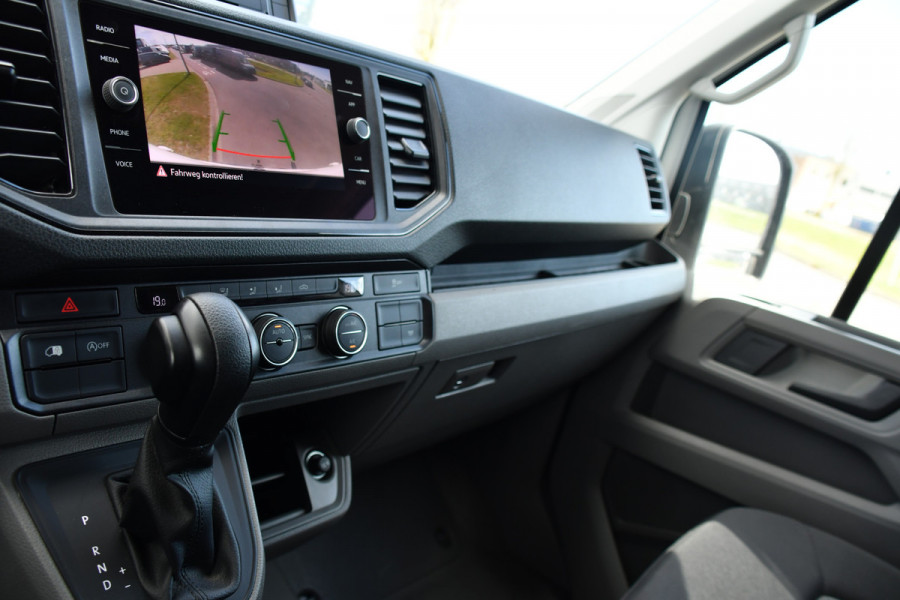 Volkswagen Crafter 35 2.0 TDI L3H3 4Motion PB Edition Camera, Cruise, Carplay, LED, 4x4, 177pk, Automaat, Trekhaak, Multimedia, Uniek!