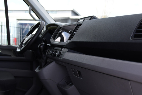 Volkswagen Crafter 35 2.0 TDI L3H3 4Motion PB Edition Camera, Cruise, Carplay, LED, 4x4, 177pk, Automaat, Trekhaak, Multimedia, Uniek!