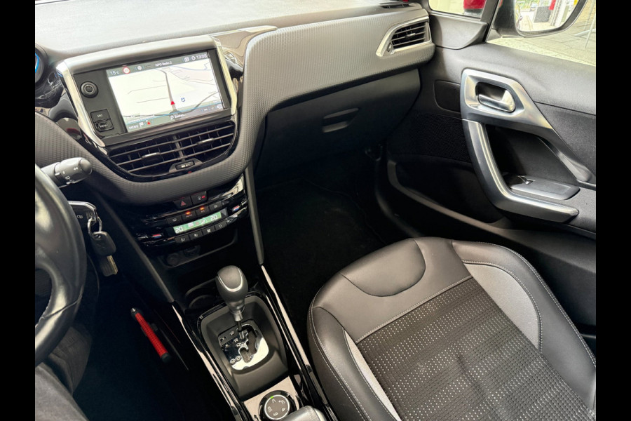 Peugeot 2008 1.2 PureTech Allure Automaat