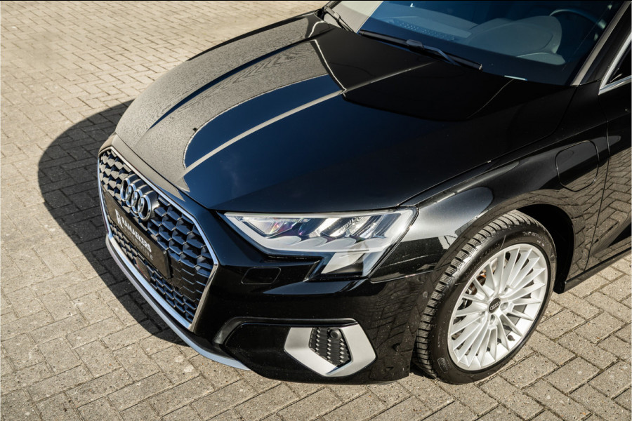 Audi A3 Sportback 40 TFSI e Advanced edition Leder / Adaptieve Cruise / Camera /