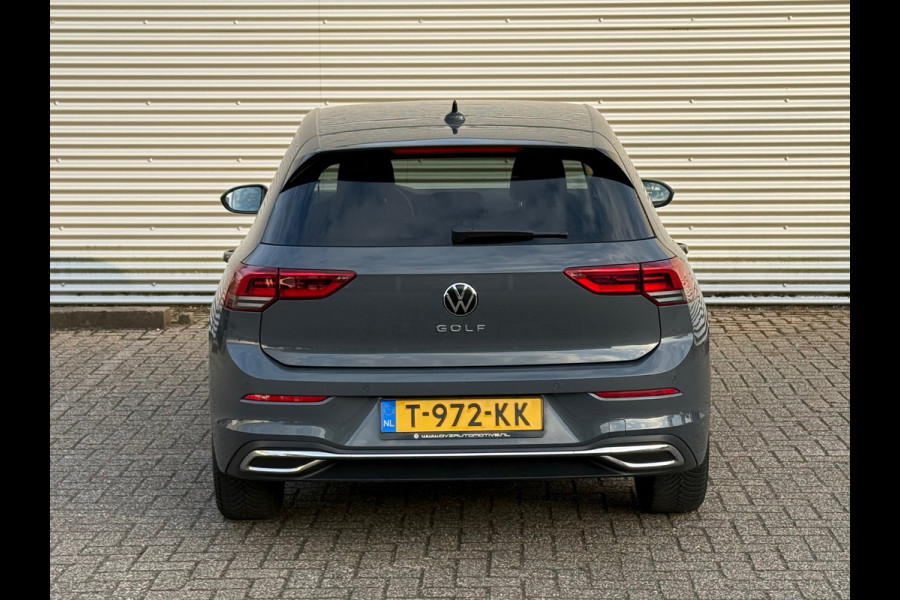 Volkswagen Golf 2.0 TDI Life Business / APK / SFEER VERLICHT. / CRUISE / NETTE AUTO / INRUIL MOG.