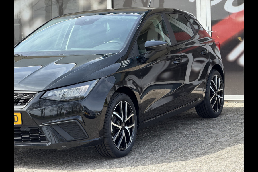 Seat Ibiza 1.0 EcoTSI Style Business Connect / Carplay / Parkeersensoren V+A / 17'' LM / Stoelverwarming
