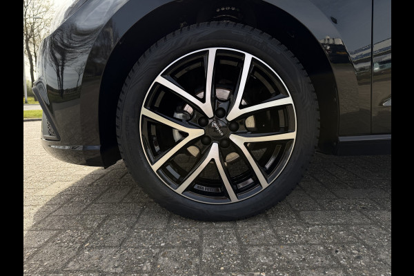 Seat Ibiza 1.0 EcoTSI Style Business Connect / Carplay / Parkeersensoren V+A / 17'' LM / Stoelverwarming