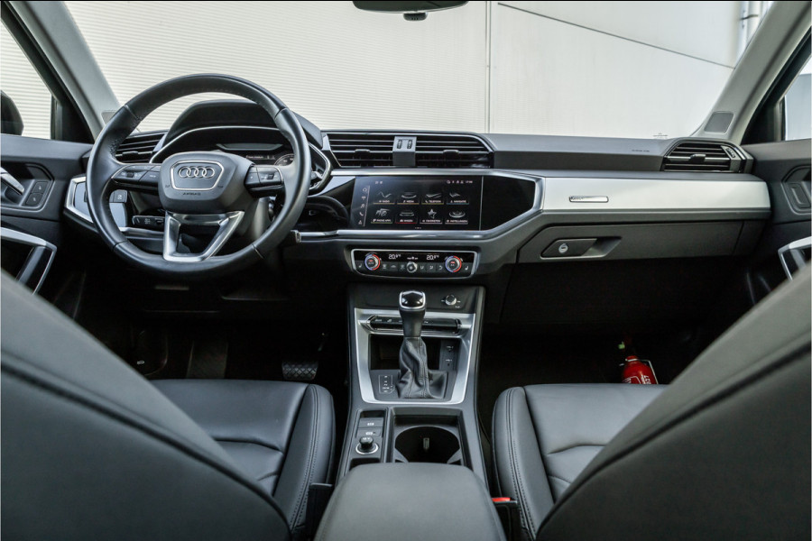 Audi Q3 Sportback 45 TFSI e Advanced Edition Leder / Adaptieve cruise / Camera /