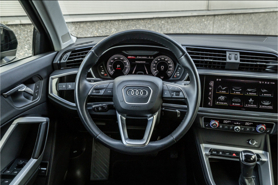 Audi Q3 Sportback 45 TFSI e Advanced Edition Leder / Adaptieve cruise / Camera /