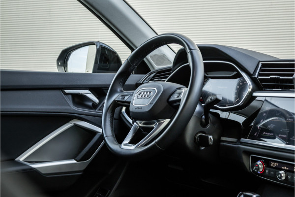 Audi Q3 Sportback 45 TFSI e Advanced Edition Leder / Adaptieve cruise / Camera /