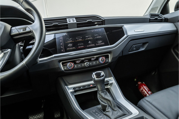 Audi Q3 Sportback 45 TFSI e Advanced Edition Leder / Adaptieve cruise / Camera /