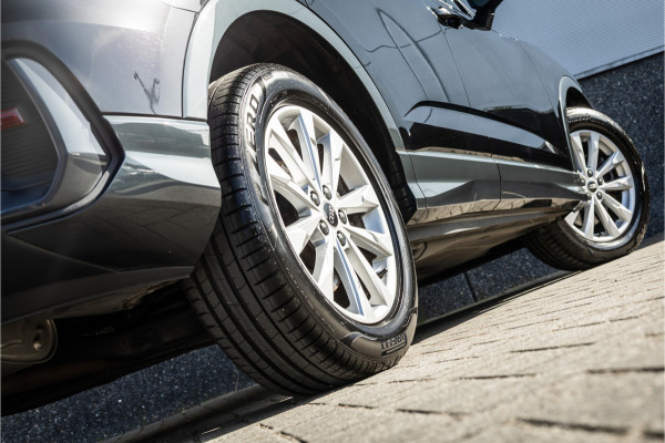 Audi Q3 Sportback 45 TFSI e Advanced Edition Leder / Adaptieve cruise / Camera /