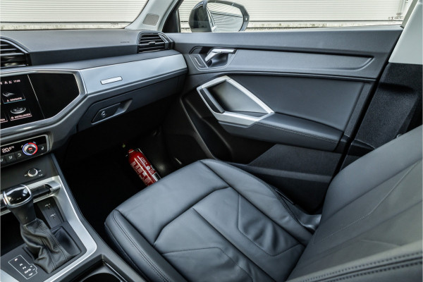 Audi Q3 Sportback 45 TFSI e Advanced Edition Leder / Adaptieve cruise / Camera /