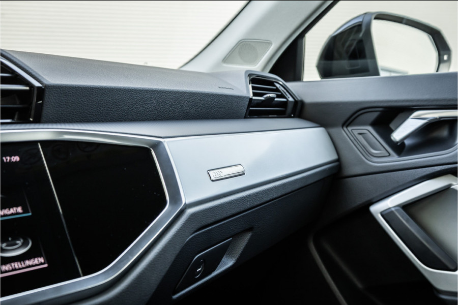 Audi Q3 Sportback 45 TFSI e Advanced Edition Leder / Adaptieve cruise / Camera /