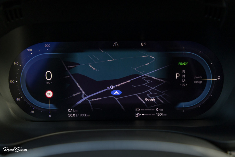 Volvo XC60 2.0 T6 Plug-in hybrid AWD Plus Dark Long range | Long Range | Panorama dak | Zwenkbare trekhaak | Harman Kardon | Memory |