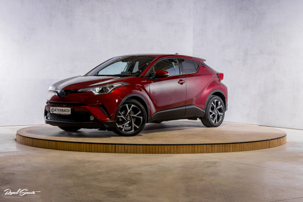 Toyota C-HR 1.8 Hybrid Team D | Cruise control | Blis | Keyless entry | Premium pack |