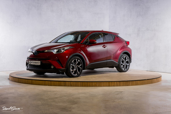 Toyota C-HR 1.8 Hybrid Team D | Cruise control | Blis | Keyless entry | Premium pack |