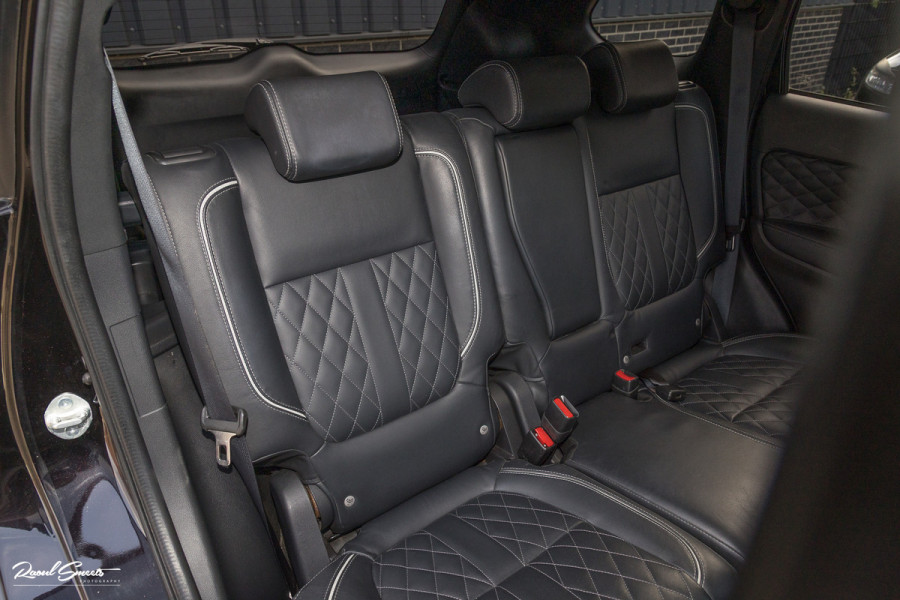 Mitsubishi Outlander 2.4 PHEV Instyle | Adaptieve cruise | Panorama dak | Blis | Trekhaak |