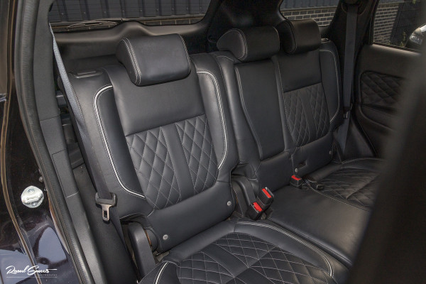 Mitsubishi Outlander 2.4 PHEV Instyle | Adaptieve cruise | Panorama dak | Blis | Trekhaak |