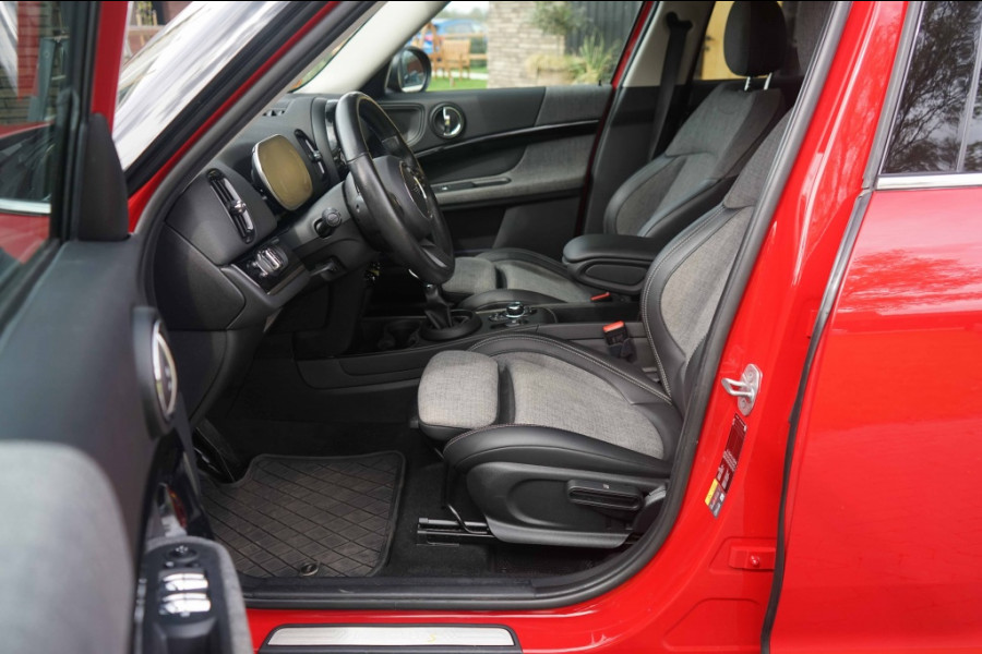 MINI Countryman Cooper SE Classic Trim All4 PHEV Chili-Red