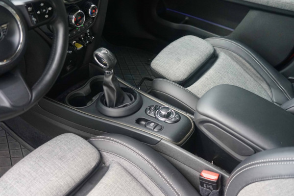 MINI Countryman Cooper SE Classic Trim All4 PHEV Chili-Red